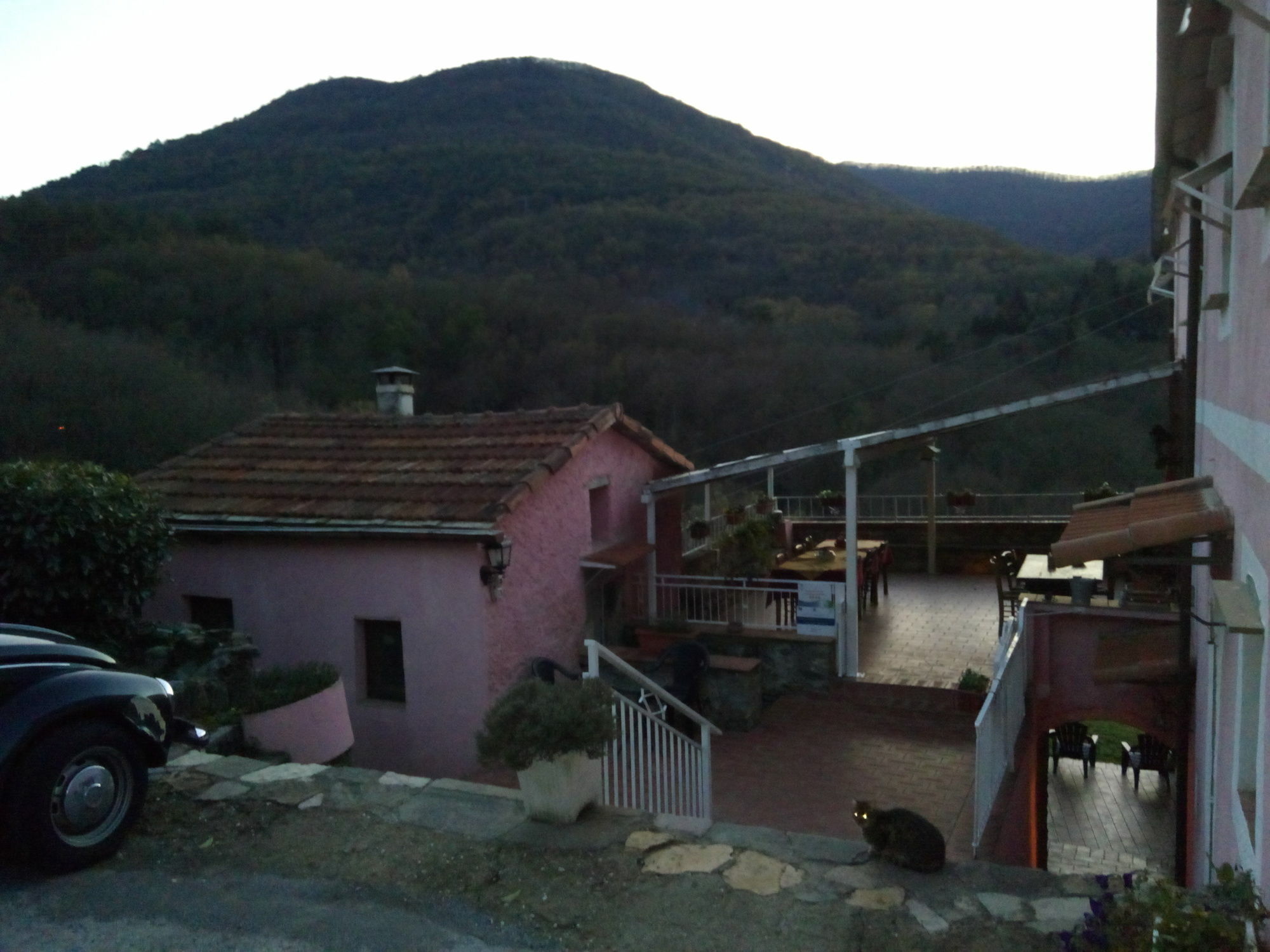 Agriturismo Locanda Del Papa La Spezia Exteriör bild